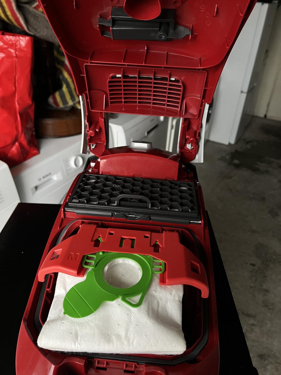 Miele Complact C1 Ecoline Stofzuiger als nieuw winkelprijs €215,-