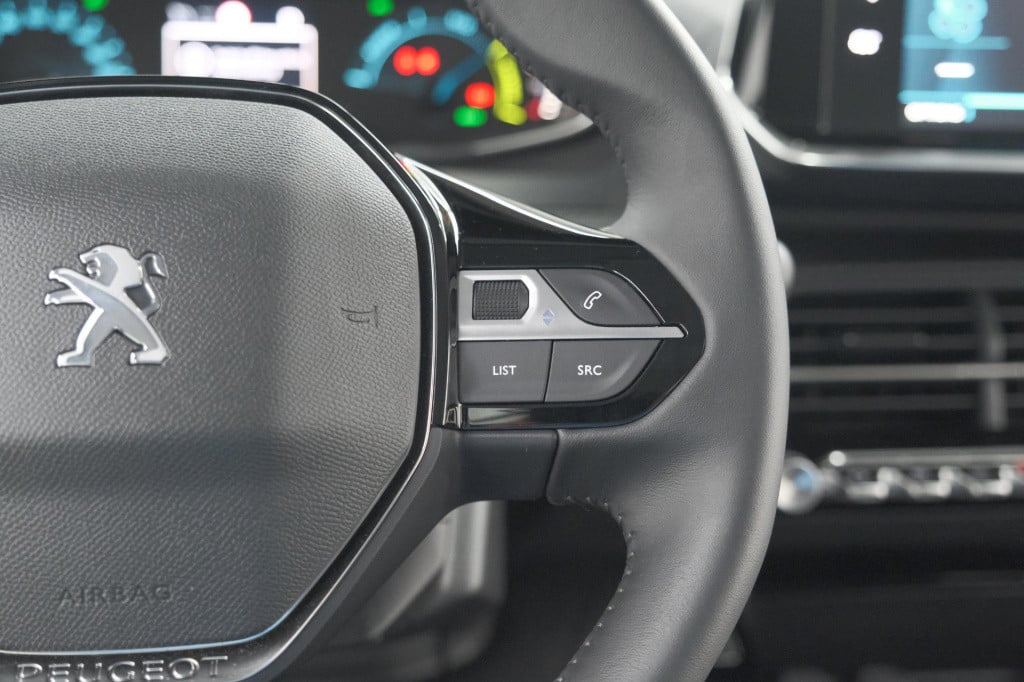 Peugeot 208 ev active 50 kwh | navigatie | apple carplay | climate control