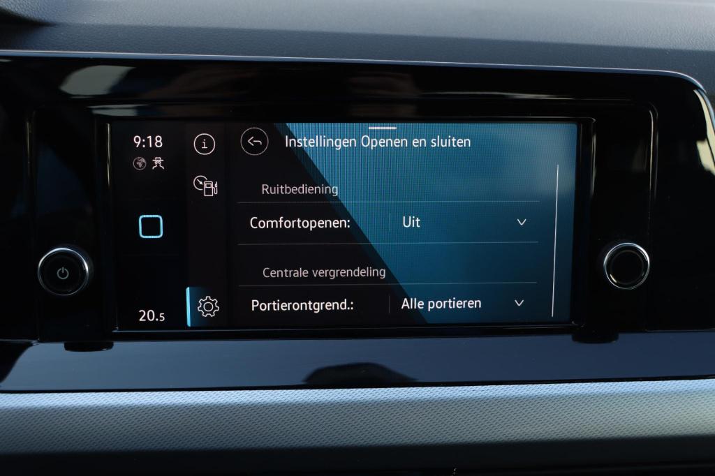 Volkswagen Golf 1.0 tsi life | app connect | parkeersensoren | climate cont