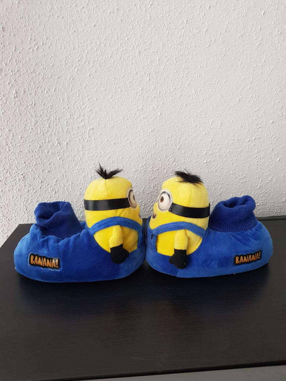 Minion pantoffels maat 30/31