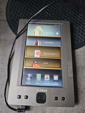 Zgan autovision AV-701 e-reader in nette en werkende staat