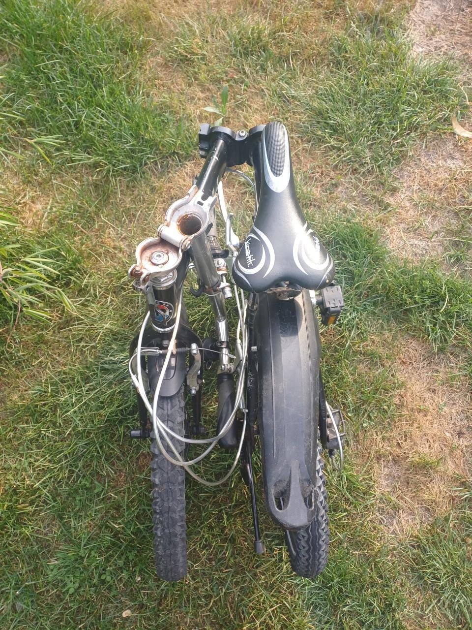 Popal vouwfiets zwart.