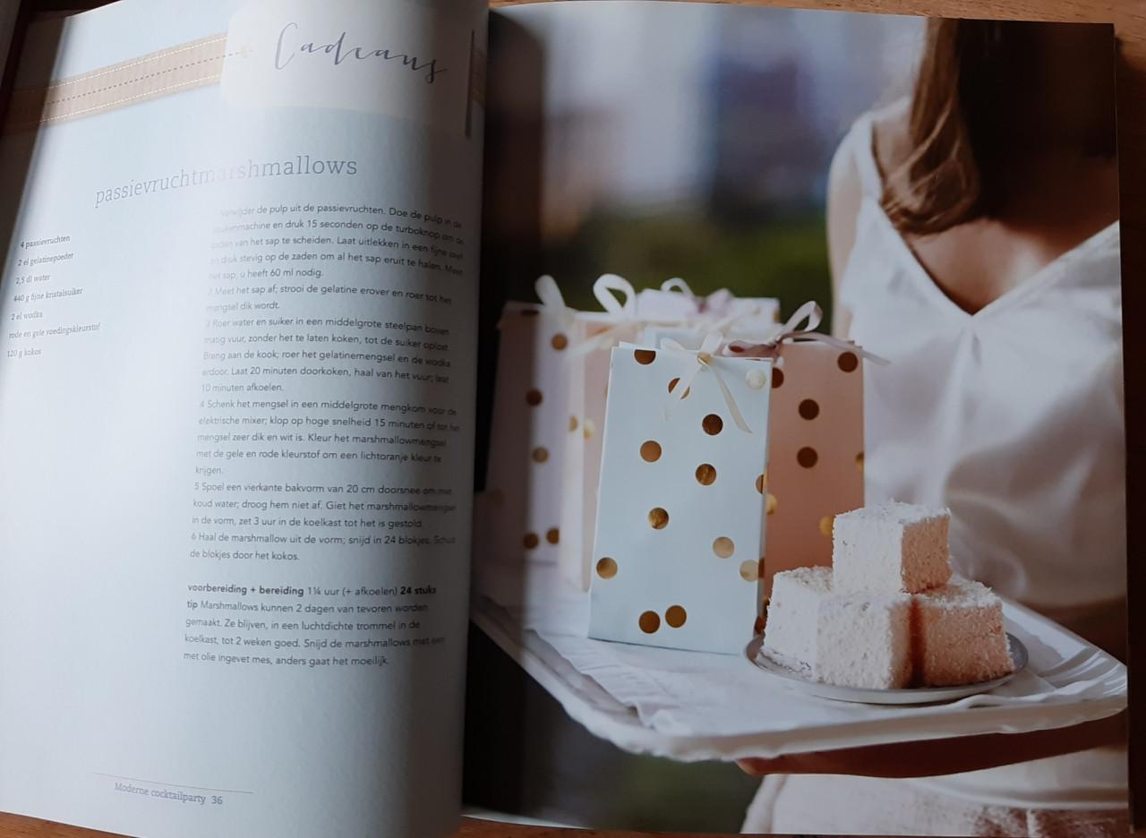 Het ultieme Kerstkookboek: menu’s, cadeautjes, knutselwerk, tips en kransen