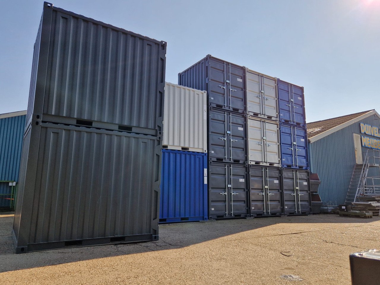 Diverse nieuwe 10, 8, 6ft opslagcontainers / bouwcontainers
