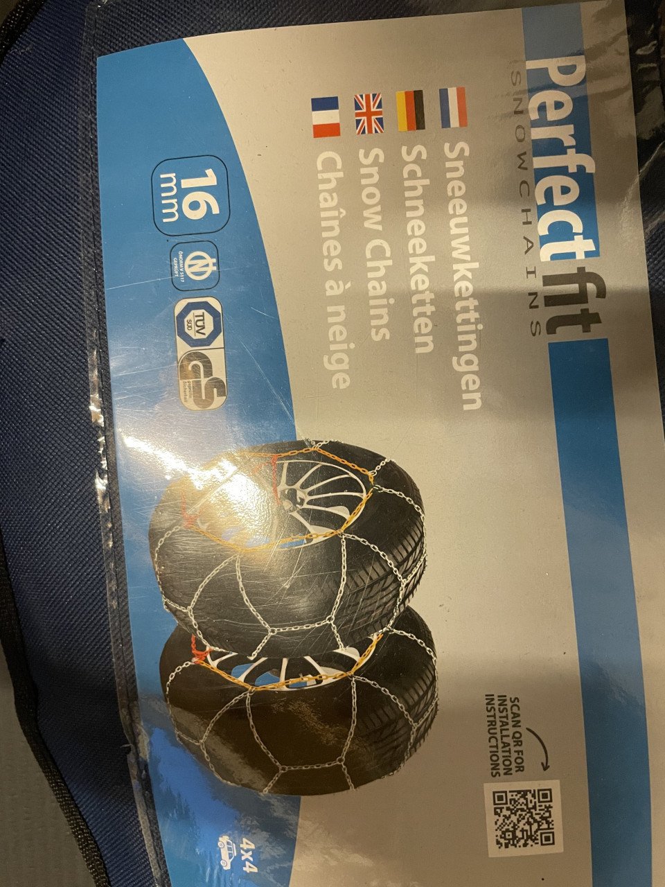 Nieuwe niet gebruikte sneeuwketting