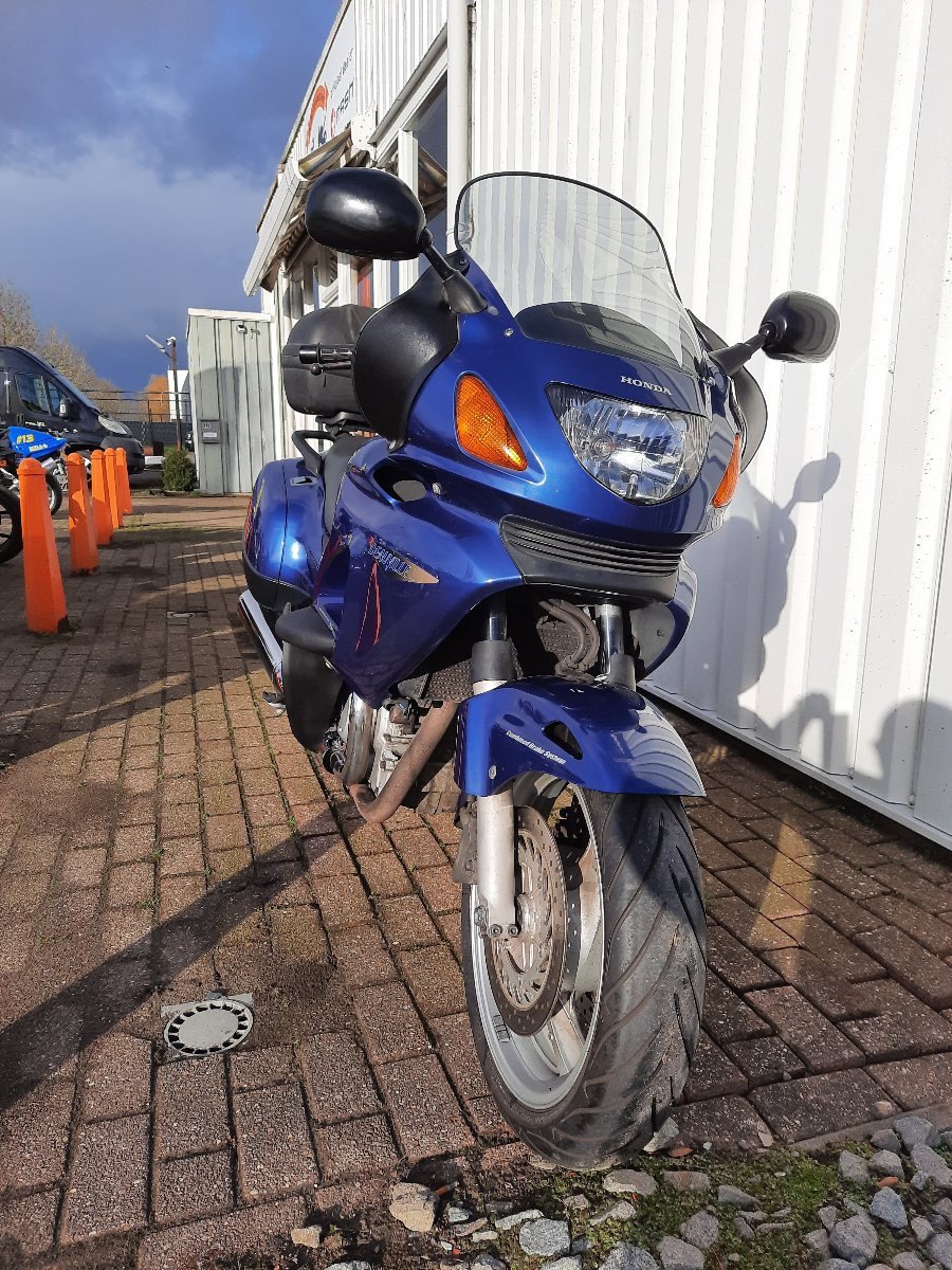 Honda Deauville NT650V uit 2003