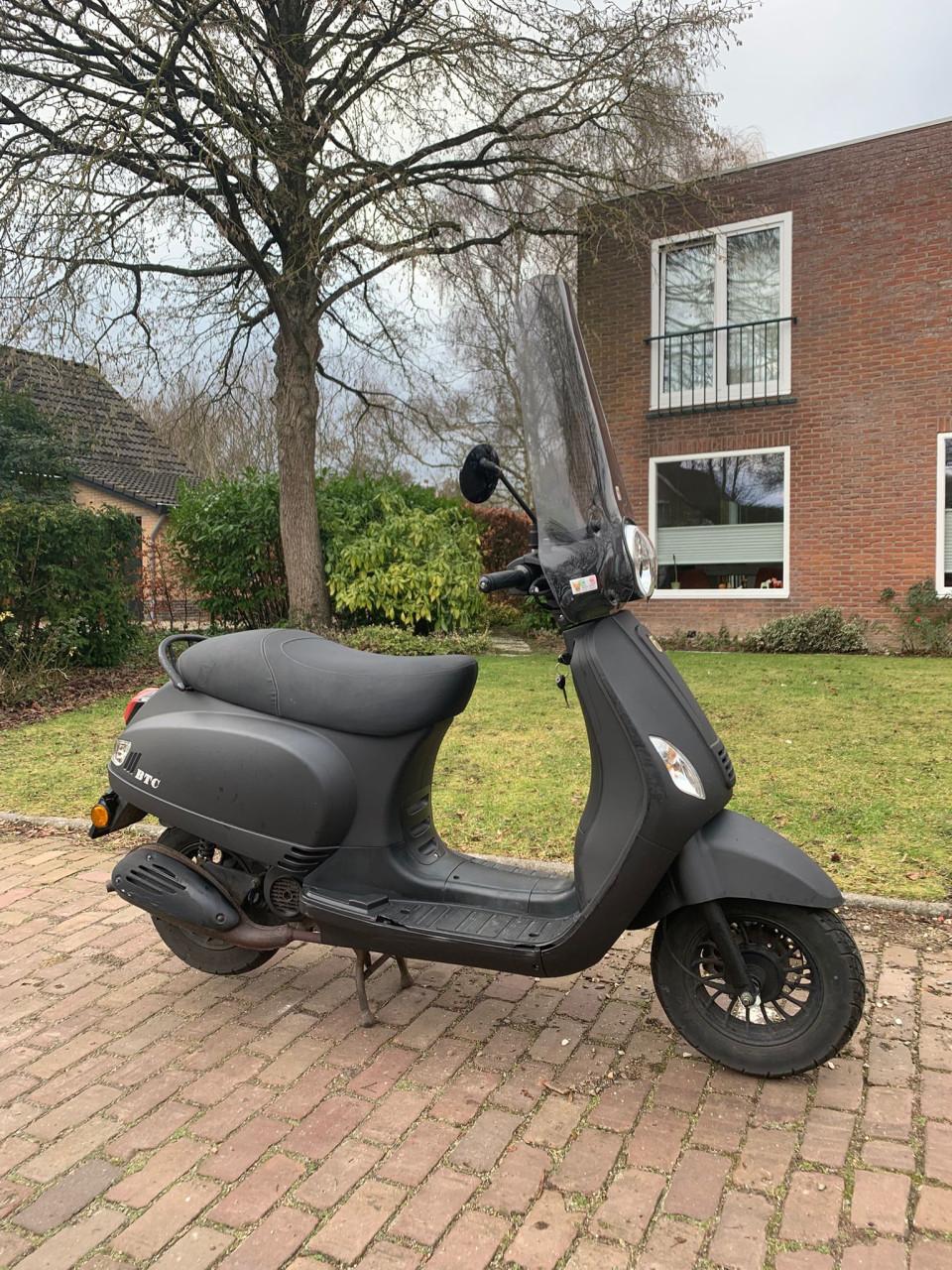 Nette Btc Riva Scooter Lage km