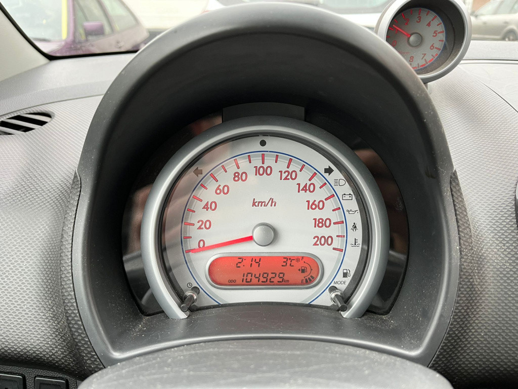 Suzuki Splash 1.0 vvt exclusive easss