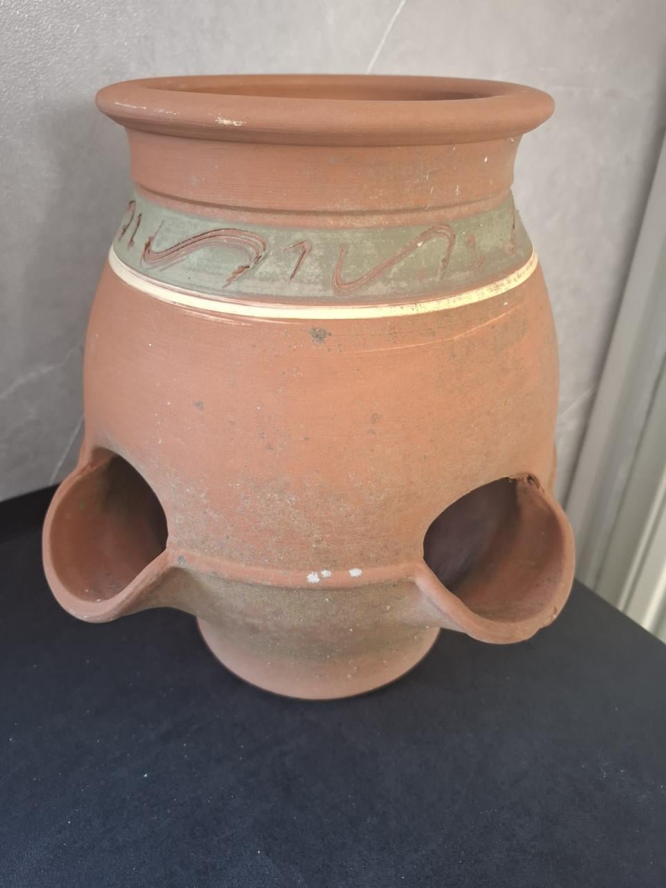 Terracotta aardbeienpot