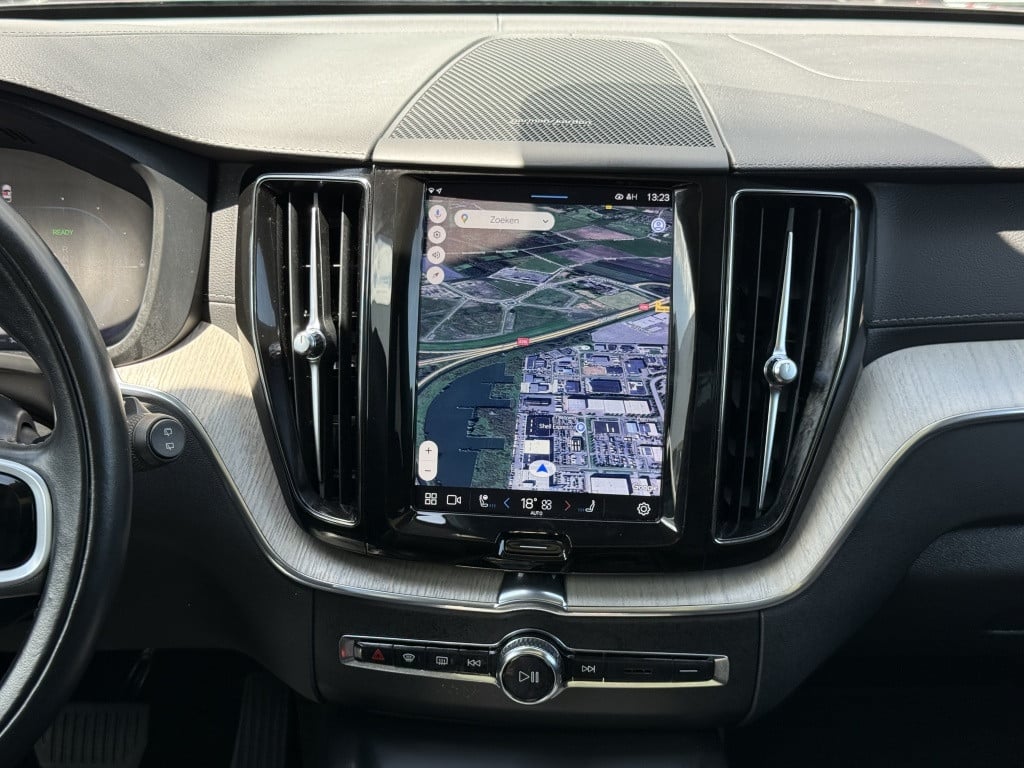 Volvo XC60 t6 awd inscription| full option| 360 graden camera| panodak