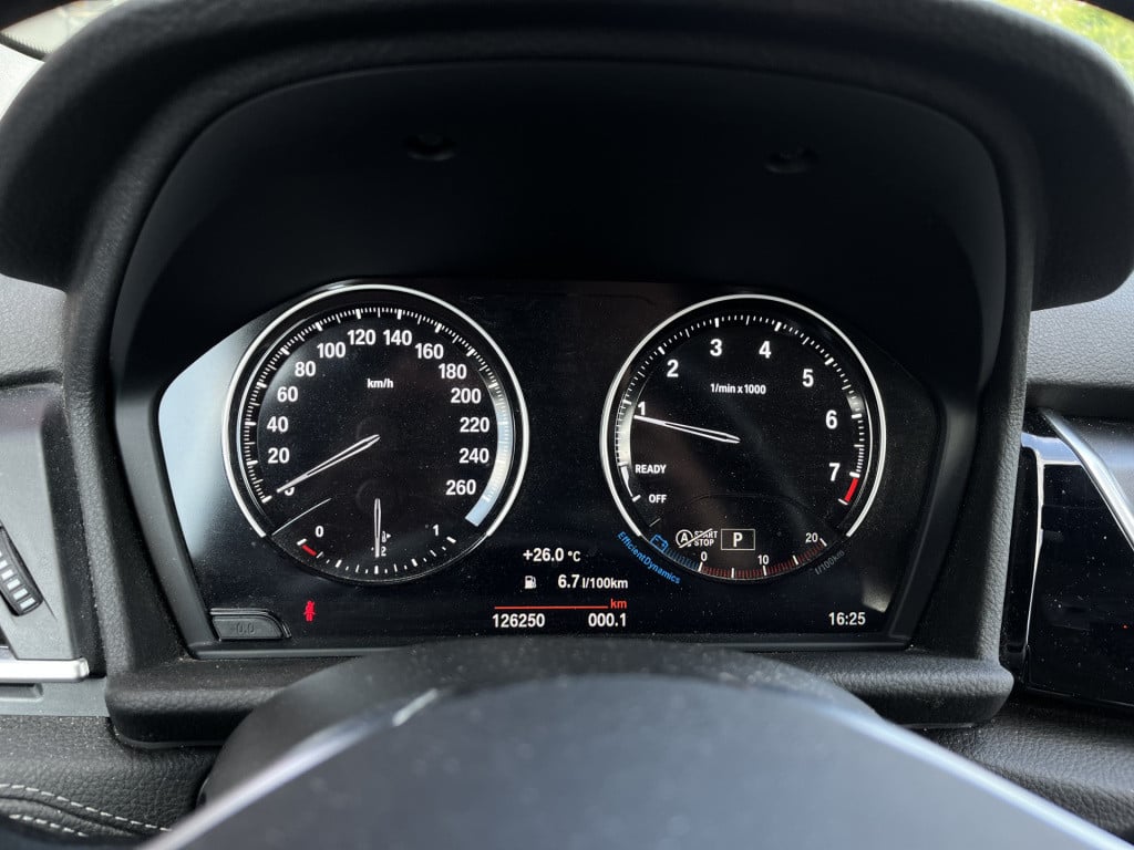 BMW 2-serie active tourer 220i high executive | head-up | navi | camera | l