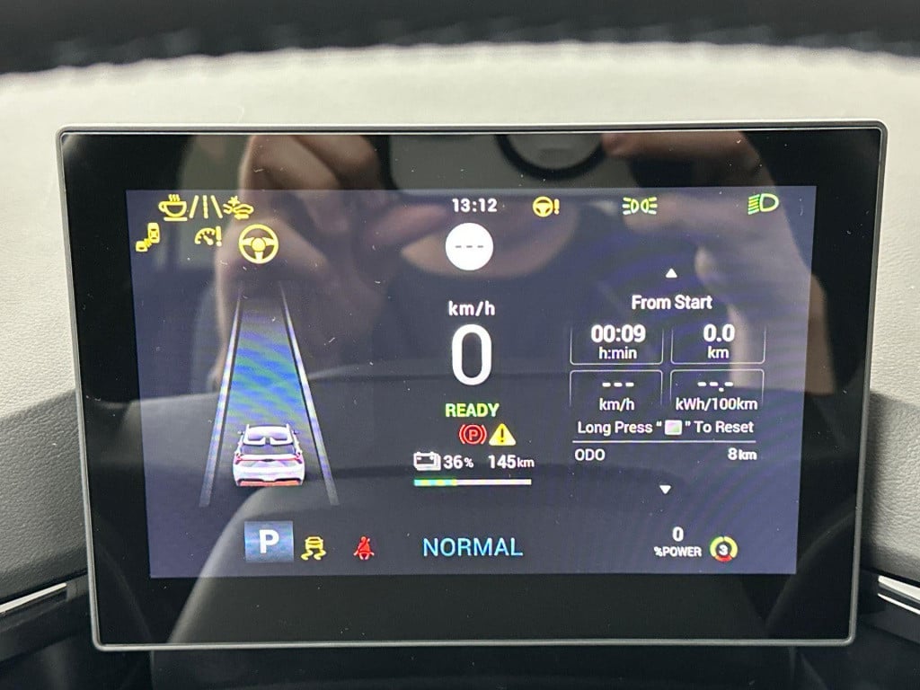 MG Mg4 electric luxury 64 kwh | op = op voorraad voordeel | 7 jaar garantie
