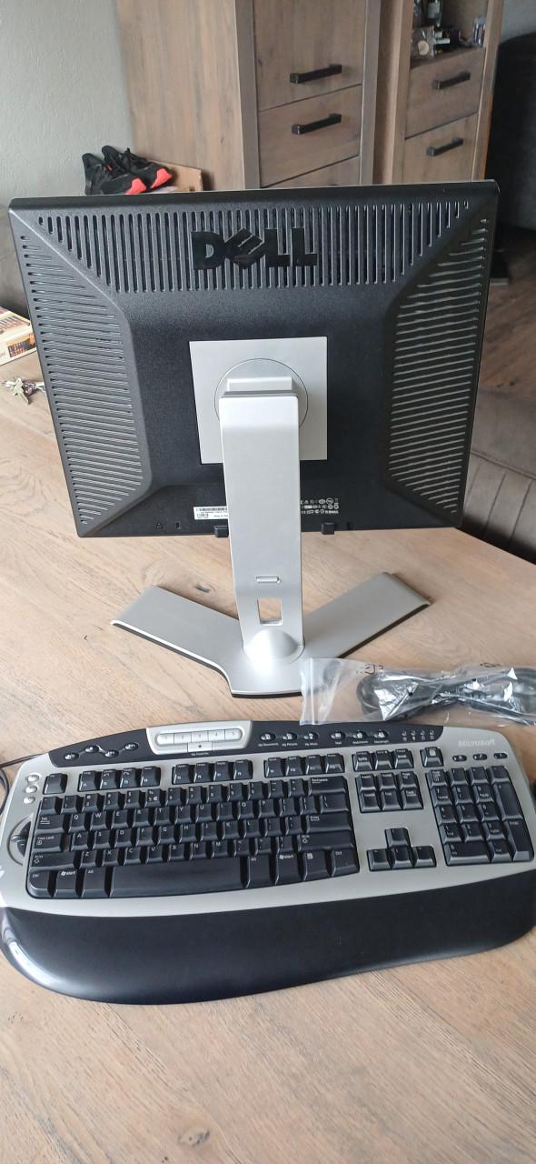 Monitor Setje Budget Dell.