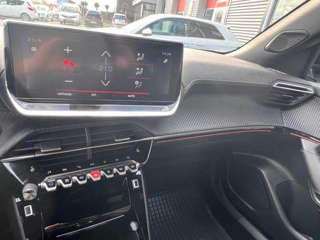 Peugeot 2008 1.2 puretech gt automaat, elektr. panodak enz....