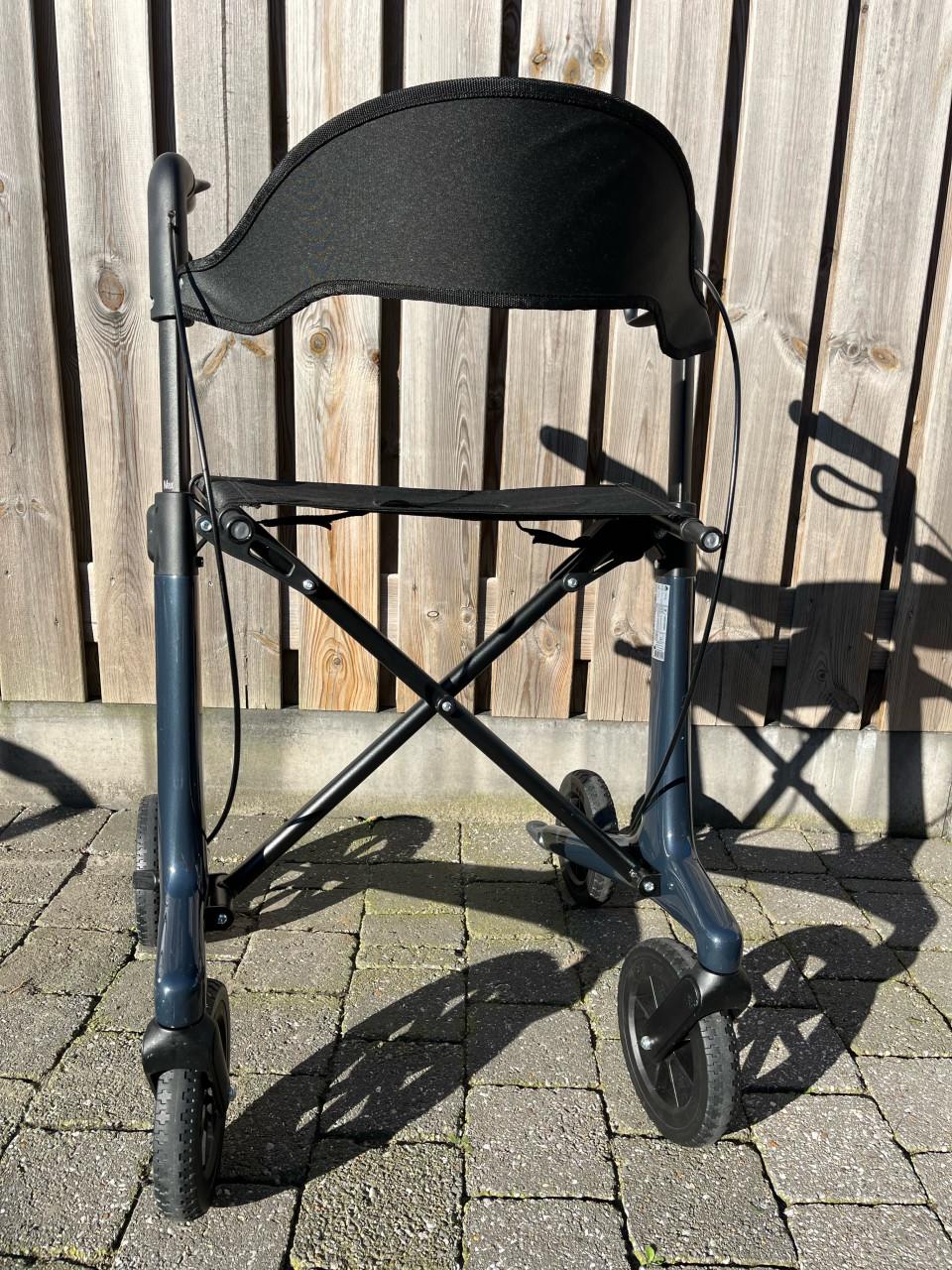 Rollator blauw carbon lichtgewicht