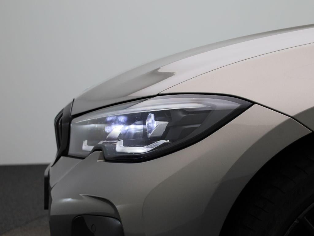 BMW 3-serie touring 330e high executive | m-sport | automaat | lmv | naviga