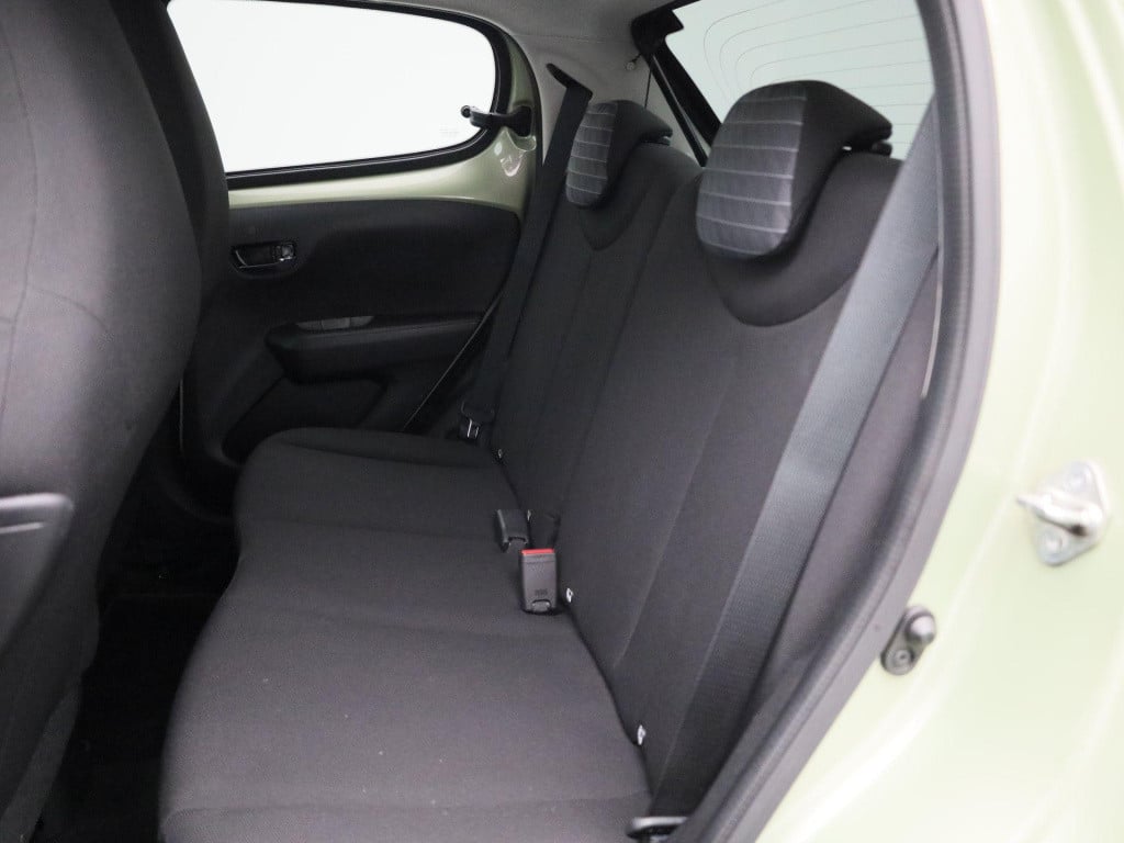 Peugeot 108 1.0 e-vti allure top! | lage km stand! | apple carplay / androi
