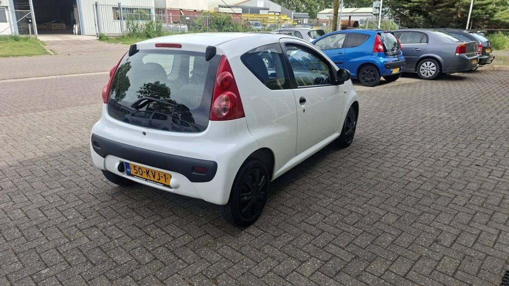 Citroen C1 1.0 12v Seduction 3drs bj:2006 apk 2027 € 1450,00 !!!