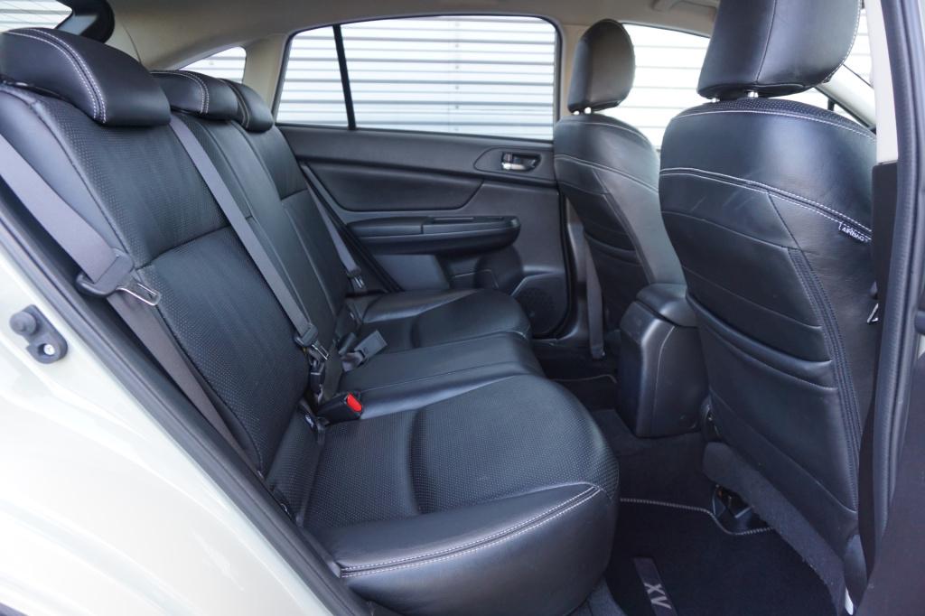 Subaru Xv 2.0i luxury awd airco / navi / cruise / camera / leder / parkeers