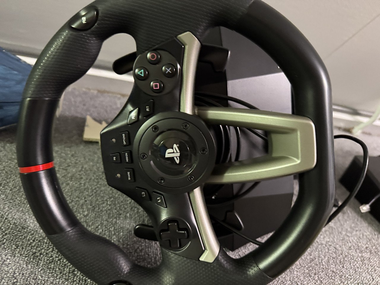 Gamestuur met pedalen