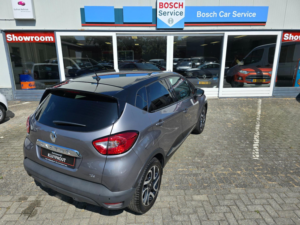 Renault Captur 1.2 tce helly hansen, automaat!