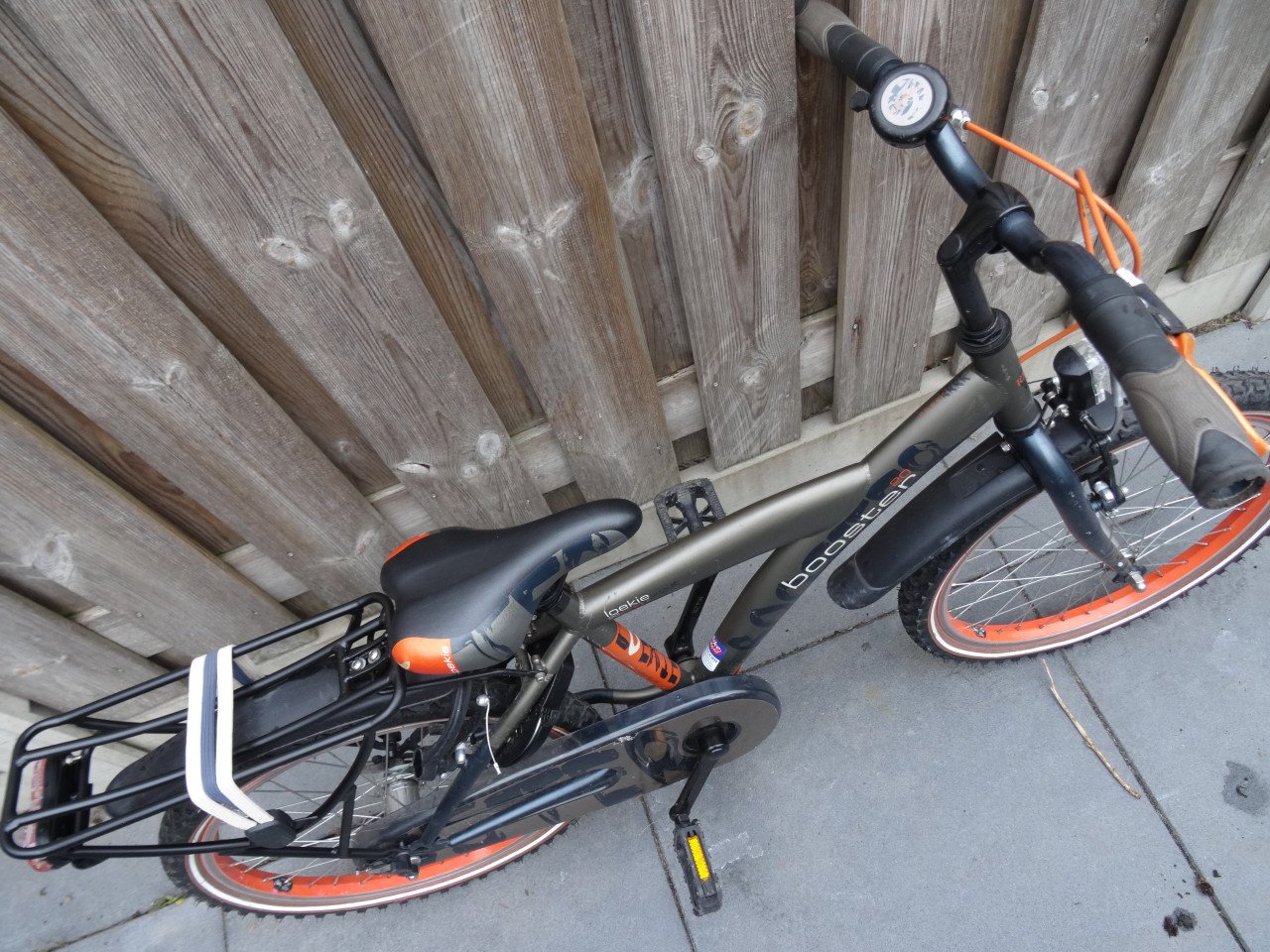 Loekie Booster 20 inch jongensfiets