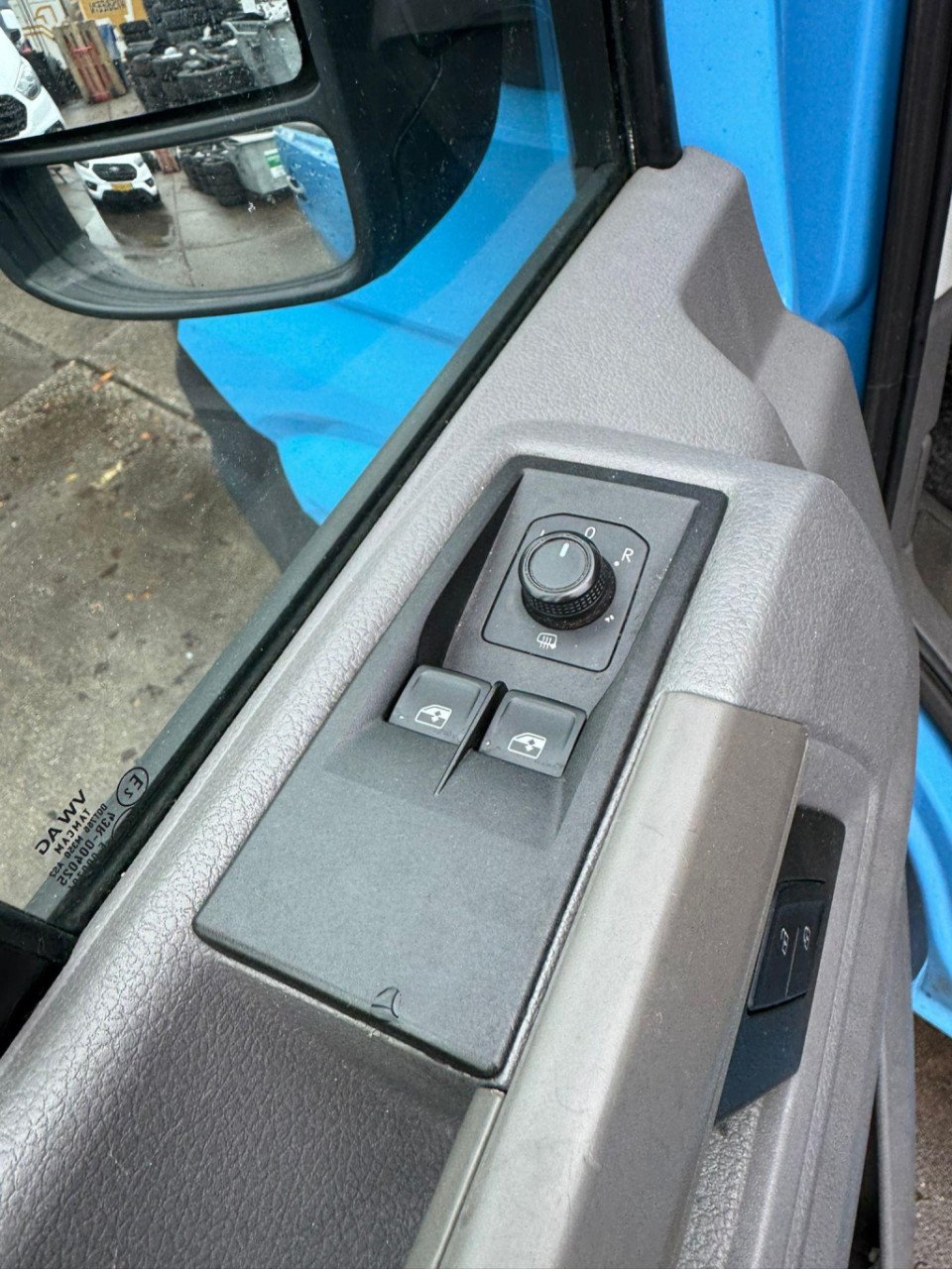 Volkswagen Crafter 35 2.0 tdi l4 trendline bakwagen met deuren / euro 6 / n