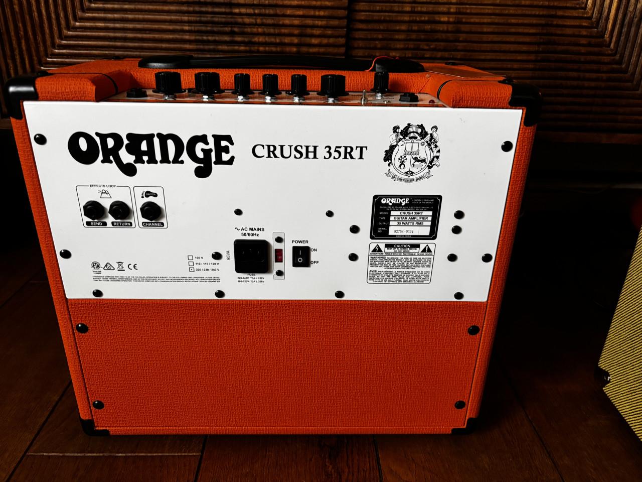Orange Crush 35RT BLK 35 Watt gitaarversterker combo oranje