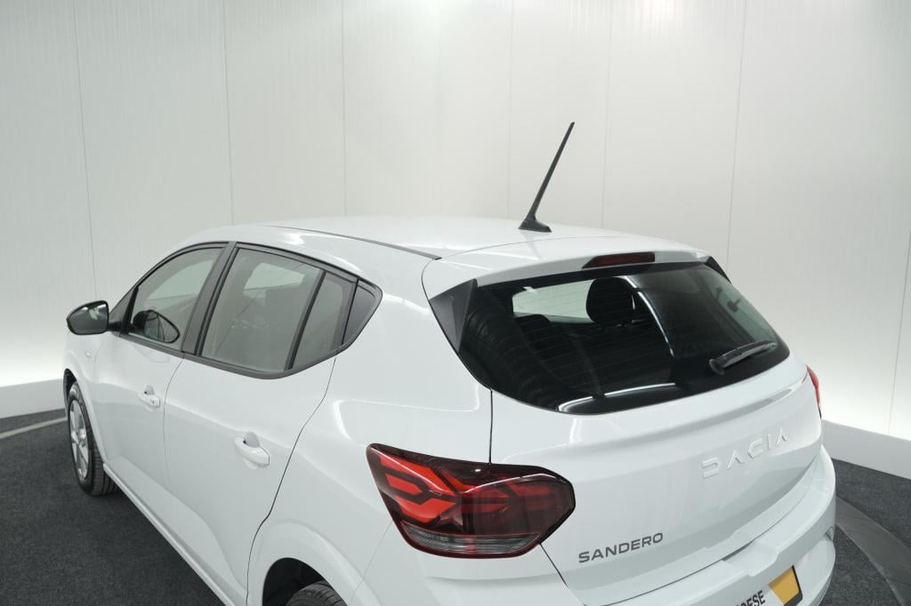 Dacia Sandero tce 90 cvt expression | parkeersensoren | apple carplay | cru