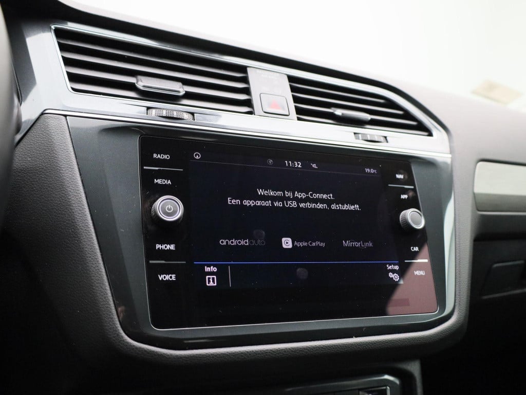 Volkswagen Tiguan Allspace 1.5 tsi comfortline business 7p. | automaat | na