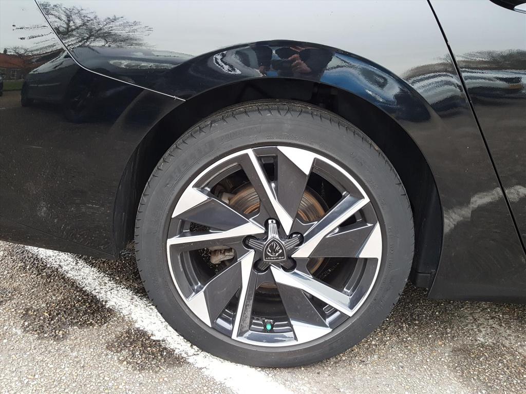 Peugeot 308 sw 1.2 puretech 130pk allure pack business 2d cockpit | apple c