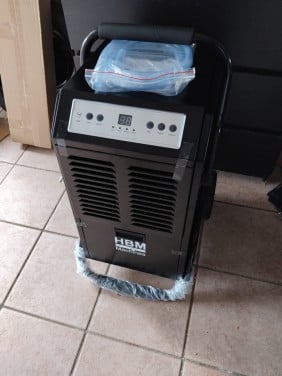 NIEUWE luchtontvochtiger van HBM Machines 650W
