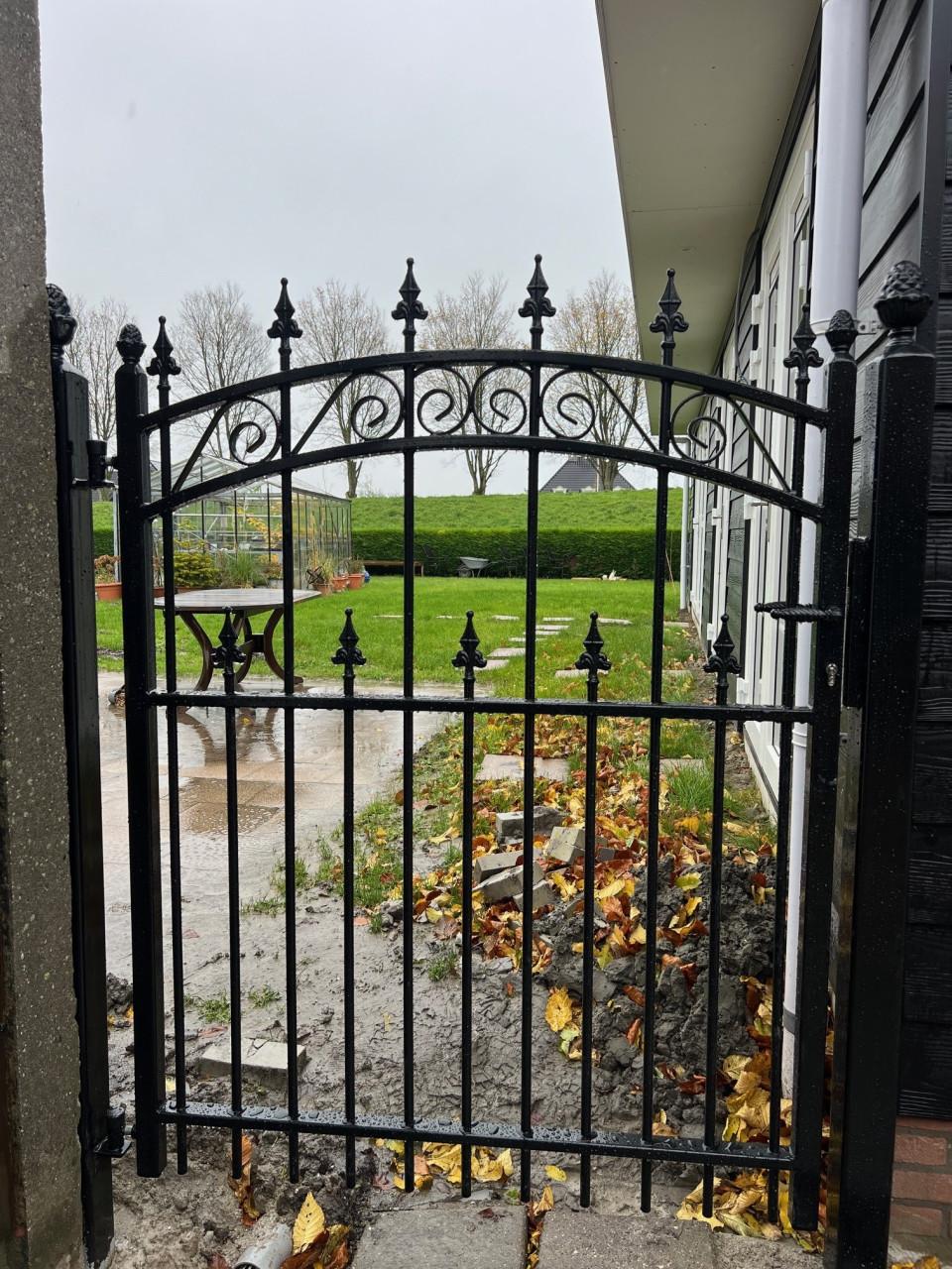 Tuinpoort 120 cm breed.