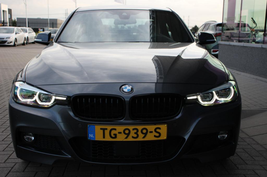 BMW 3-serie 320i xdrive m sport edition | dealer onderhouden