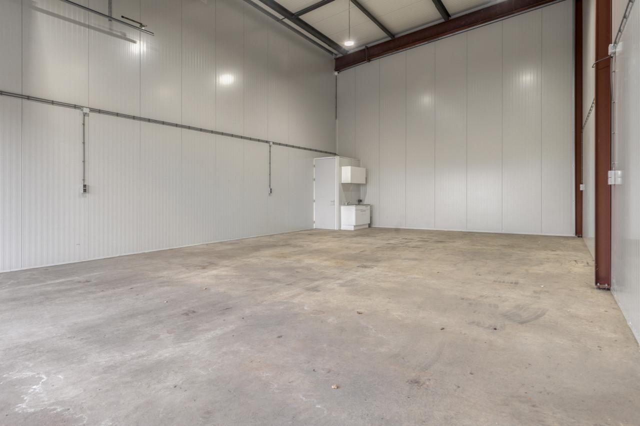 Keurige bedrijfsruimte te huur aan Kleverskerkseweg 57F te Middelburg!