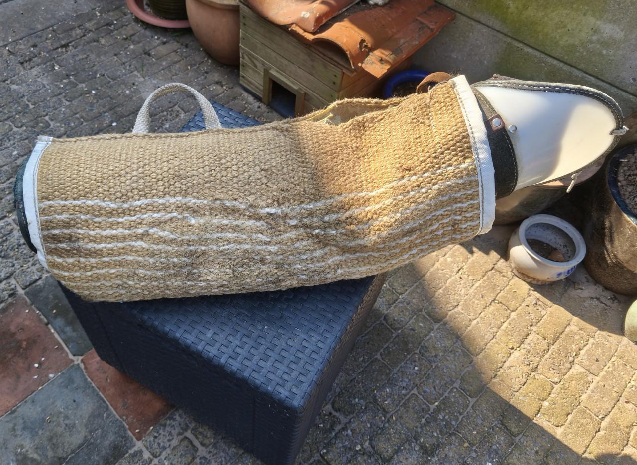 Te koop 2 Steekmouwen