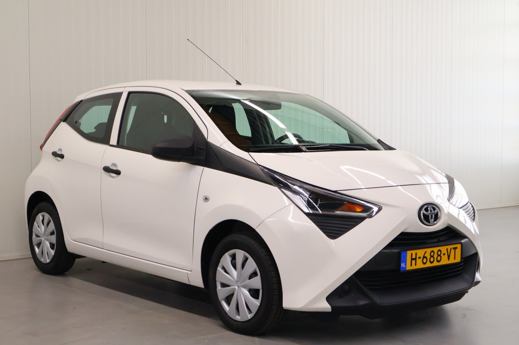 Toyota Aygo 1.0 vvt-i x-fun