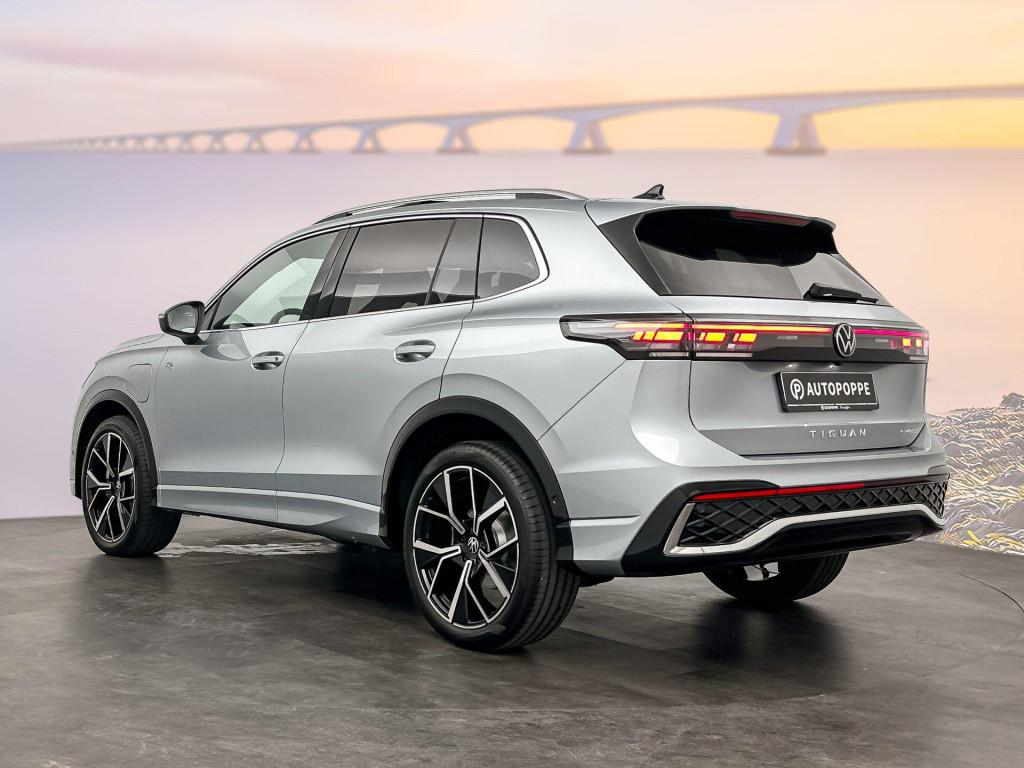 Volkswagen Tiguan r-line-edition 1.5 ehybrid 150 kw / 204 pk suv 6 v