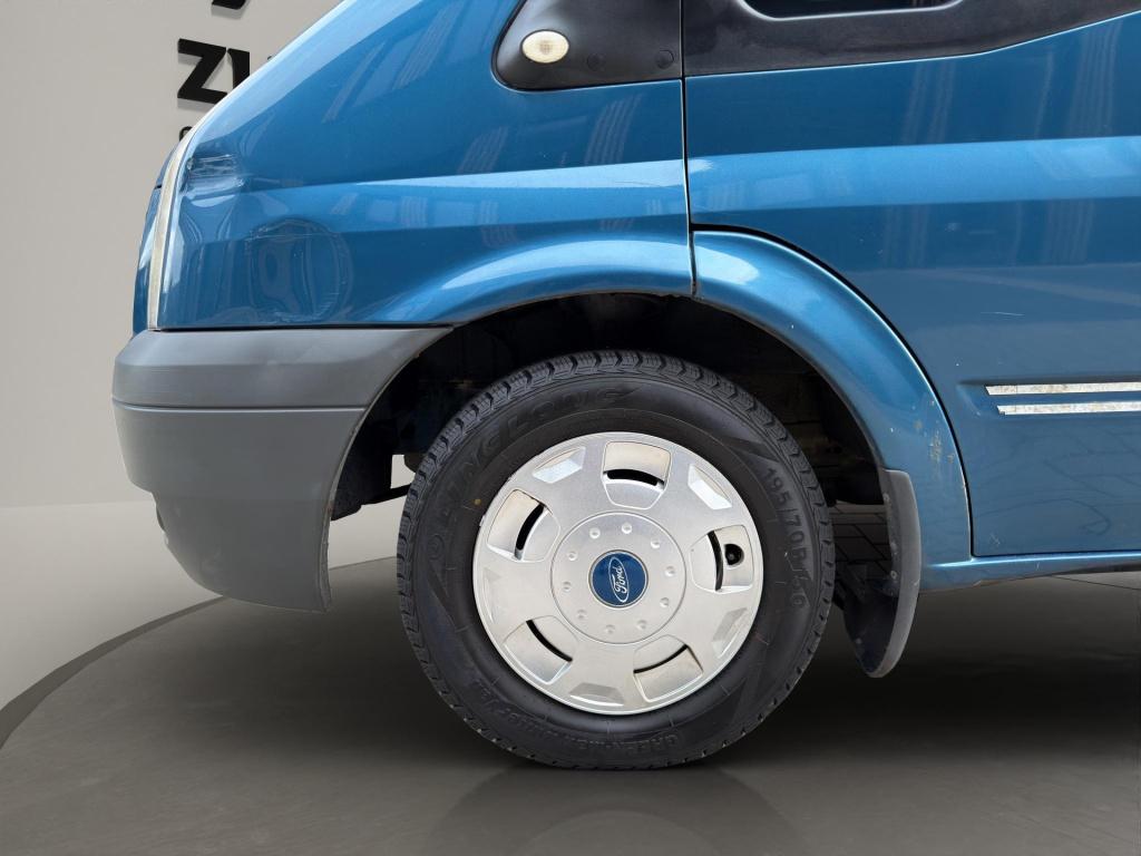 Ford Transit 280m 2.2 tdci l2h2 dubbele cabine