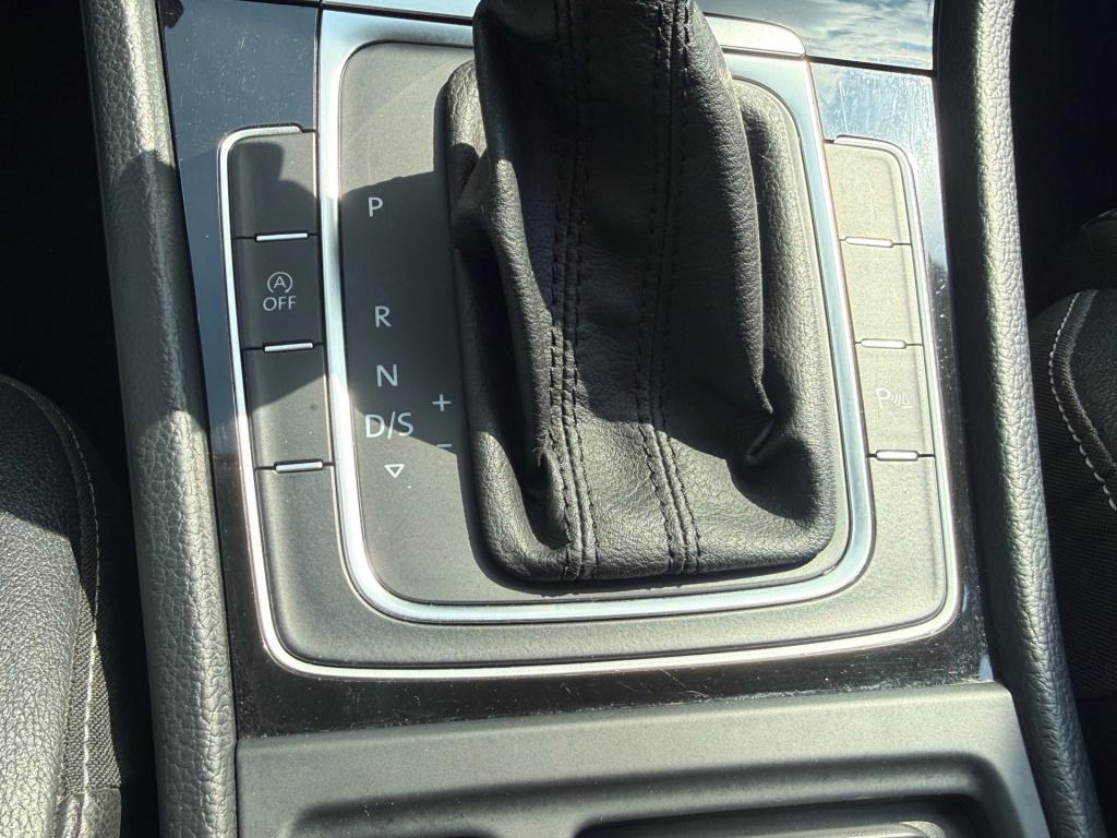 Volkswagen Golf 1.4 tsi connected series automaat