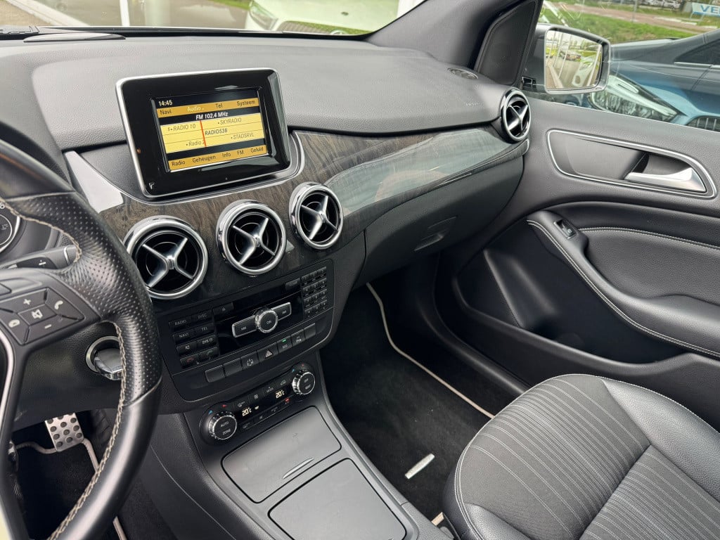 Mercedes-Benz B-Klasse 200 ambition automaat , trekhaak