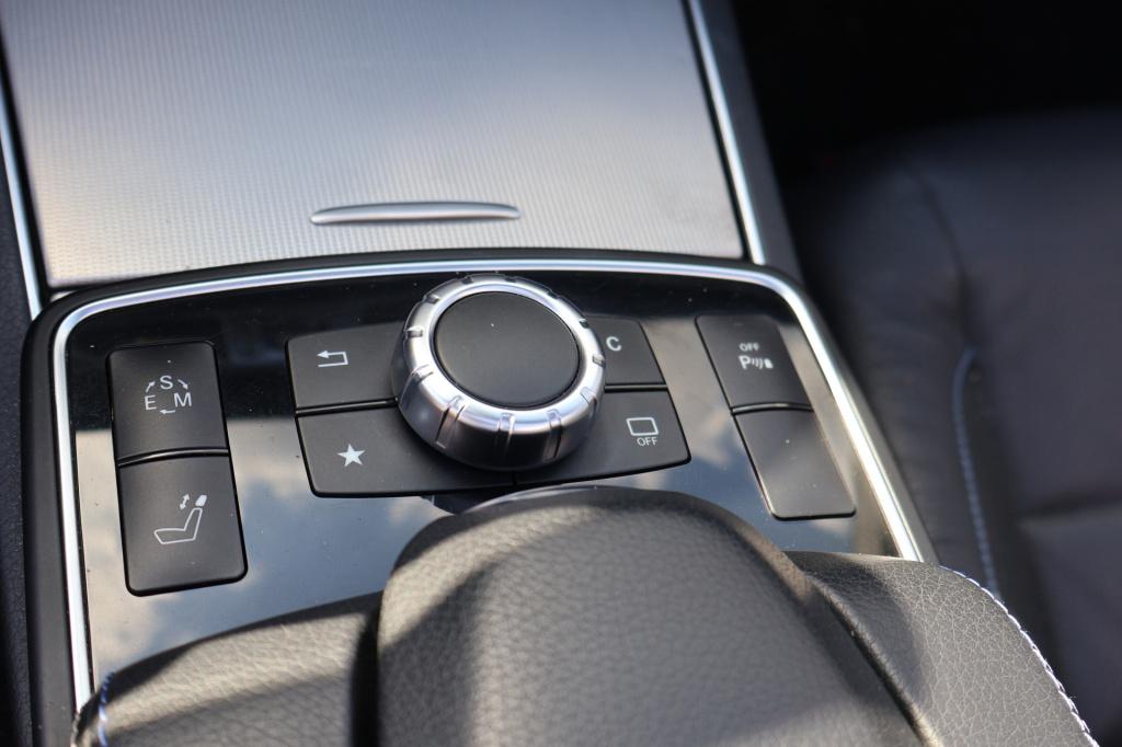 Mercedes-Benz E-Klasse cabrio 200 ambition sport edition l amg line l smart