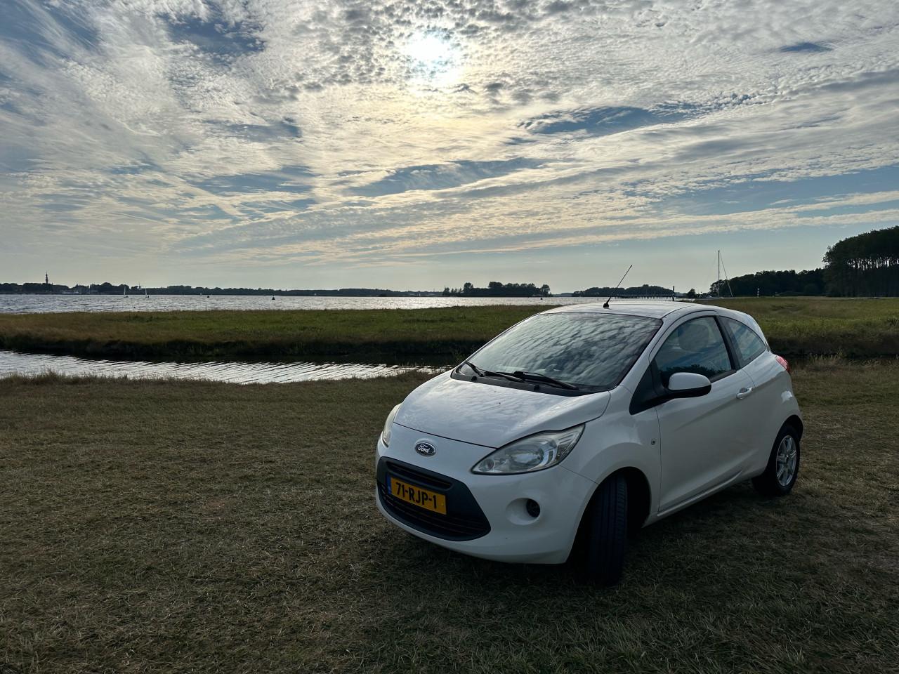 Ford ka 1.2 69pk 2011 wit