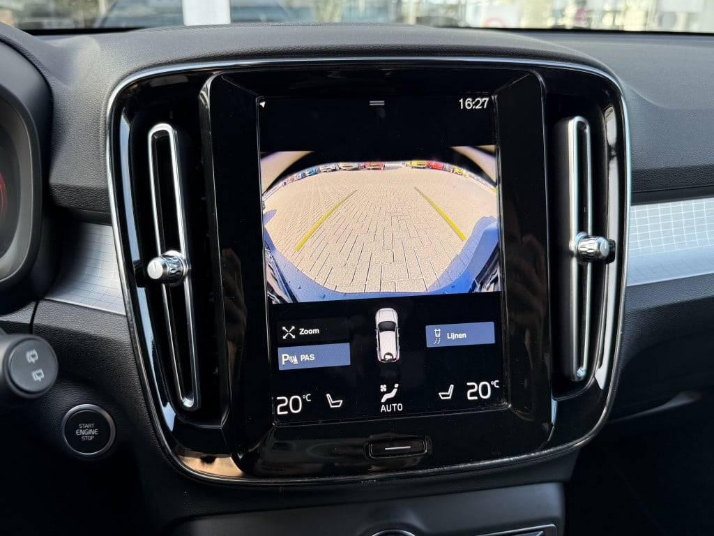 Volvo XC40 t4 211pk recharge plus bright| panodak| camera| h&k sound| elek.
