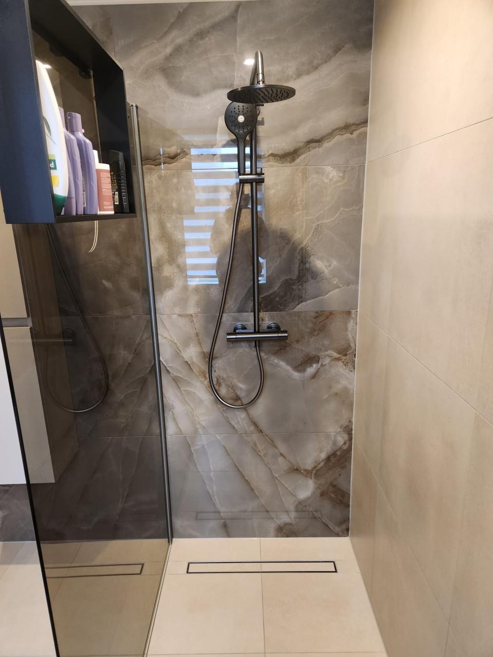 Tegelzetter nodig? Bel/app: 06 21937244 of Mail: jvbtegelzetter@gmail.com