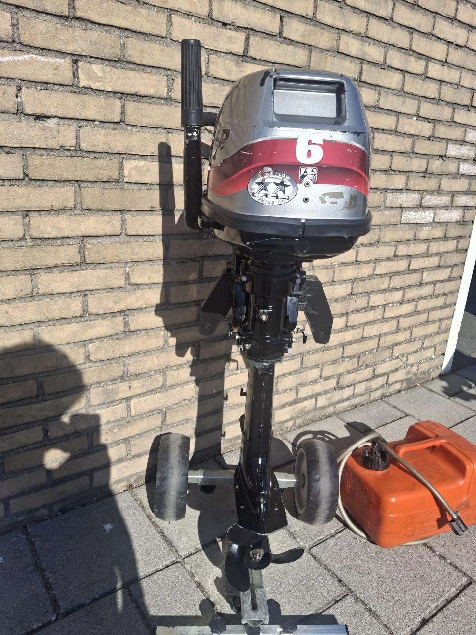 5pk en 6pk 4 takt Mercury Mariner buitenboordmotor kortstaart beurt gehad