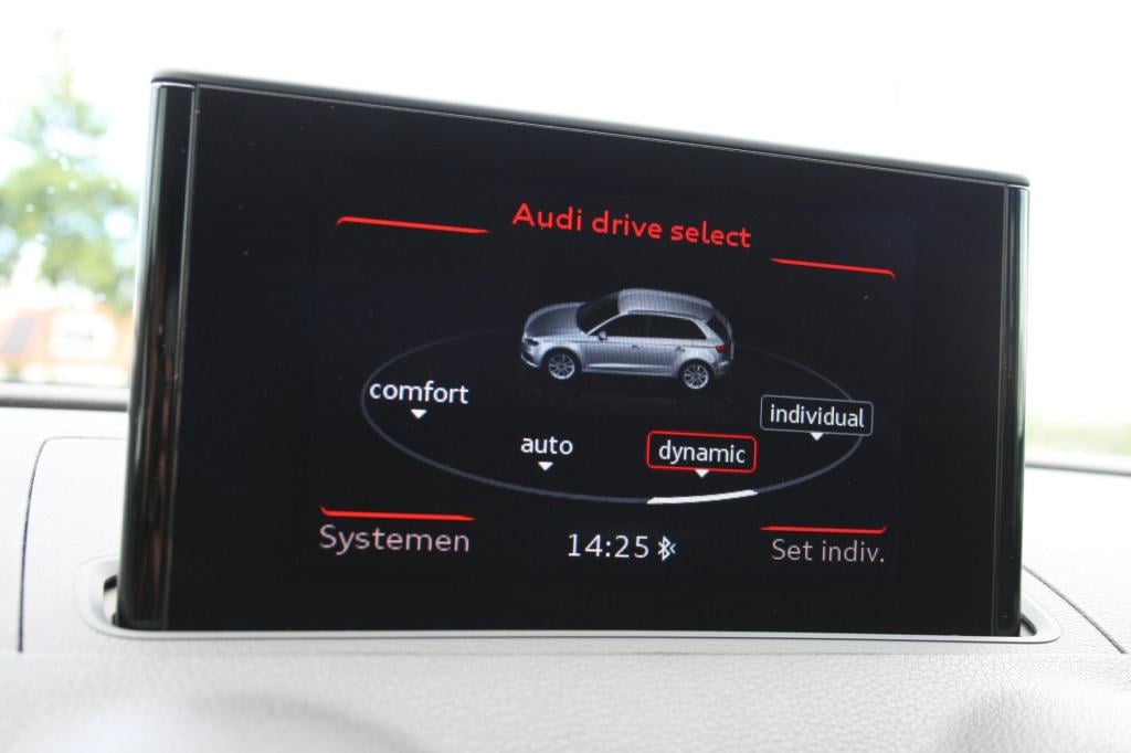 Audi A3 sportback 1.2 tfsi s-line