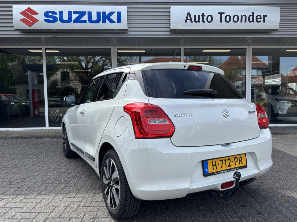 Suzuki Swift automaat stijl 1.2 / trekhaak