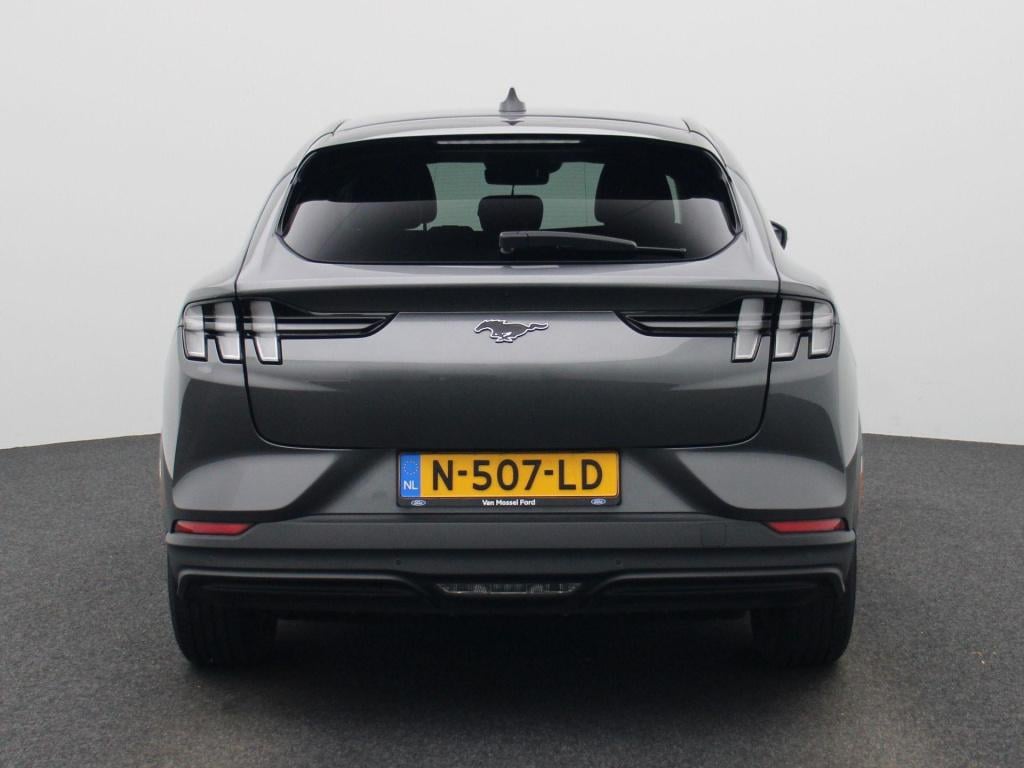 Ford Mustang Mach-e rwd 75 kwh adapt. cruise control - leren bekleding