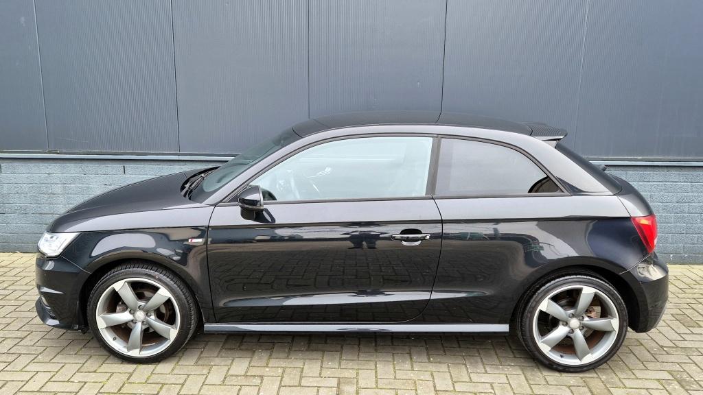 Audi A1 tfsi sport pro line s | navi | automaat | stoelverw | cruise |